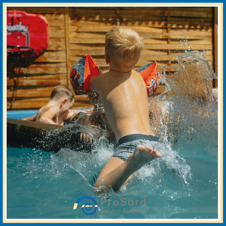 Juguetes de piscina